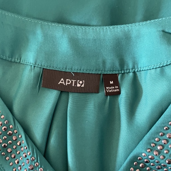 APT. 9 Women's Teal Lucky Shot Embellished V-Neck Satin Blouse Top Size Medium - Picture 8 of 15